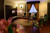 2bed room apartment